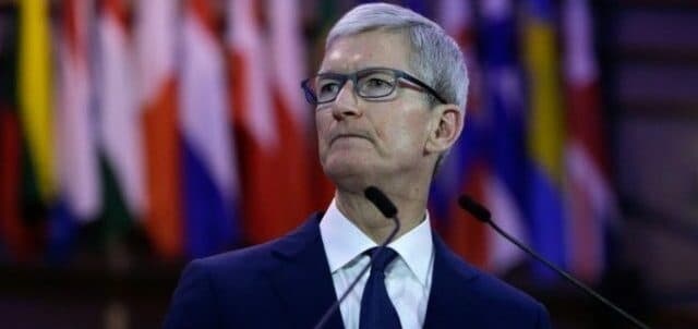 Ukraine Asks Tim Cook To Block Access To Apple Products In Russia